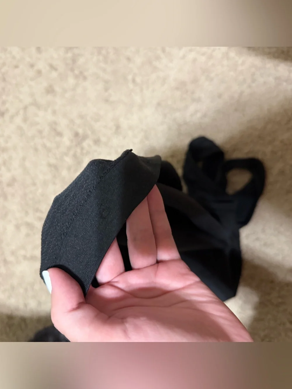 Black lululemon swiftly tank size 6